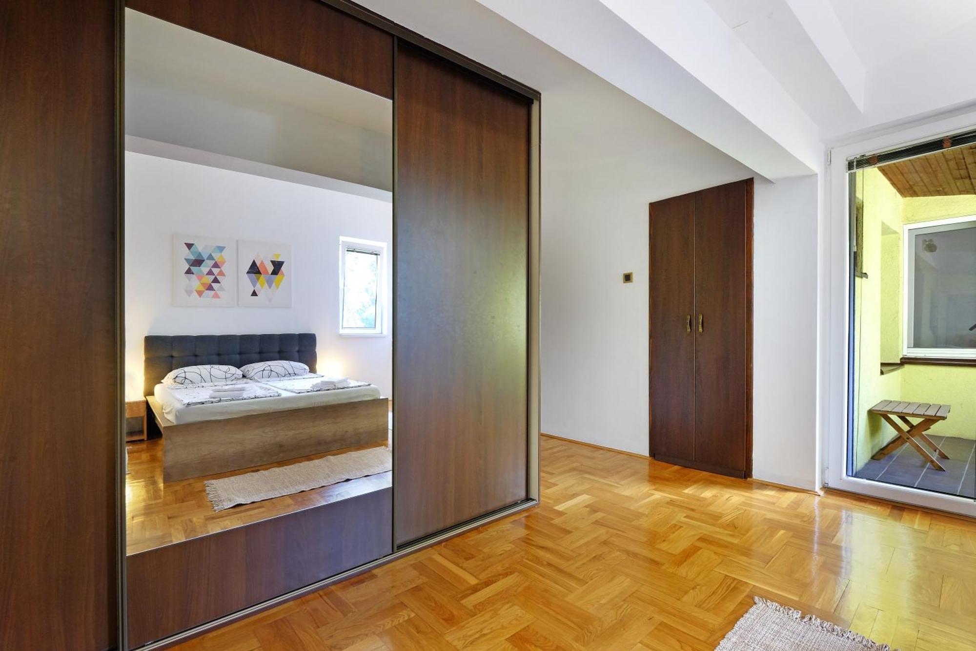 Red Tree Apartment Beograd Bagian luar foto